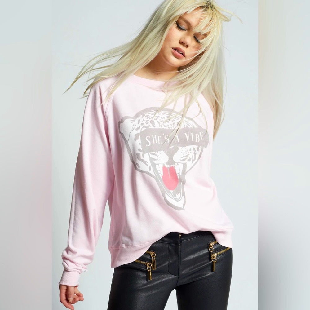 “She’s a Vibe” RECYCLED KARMA Oversized Sweatshirt Pink - Picture 8 of 8